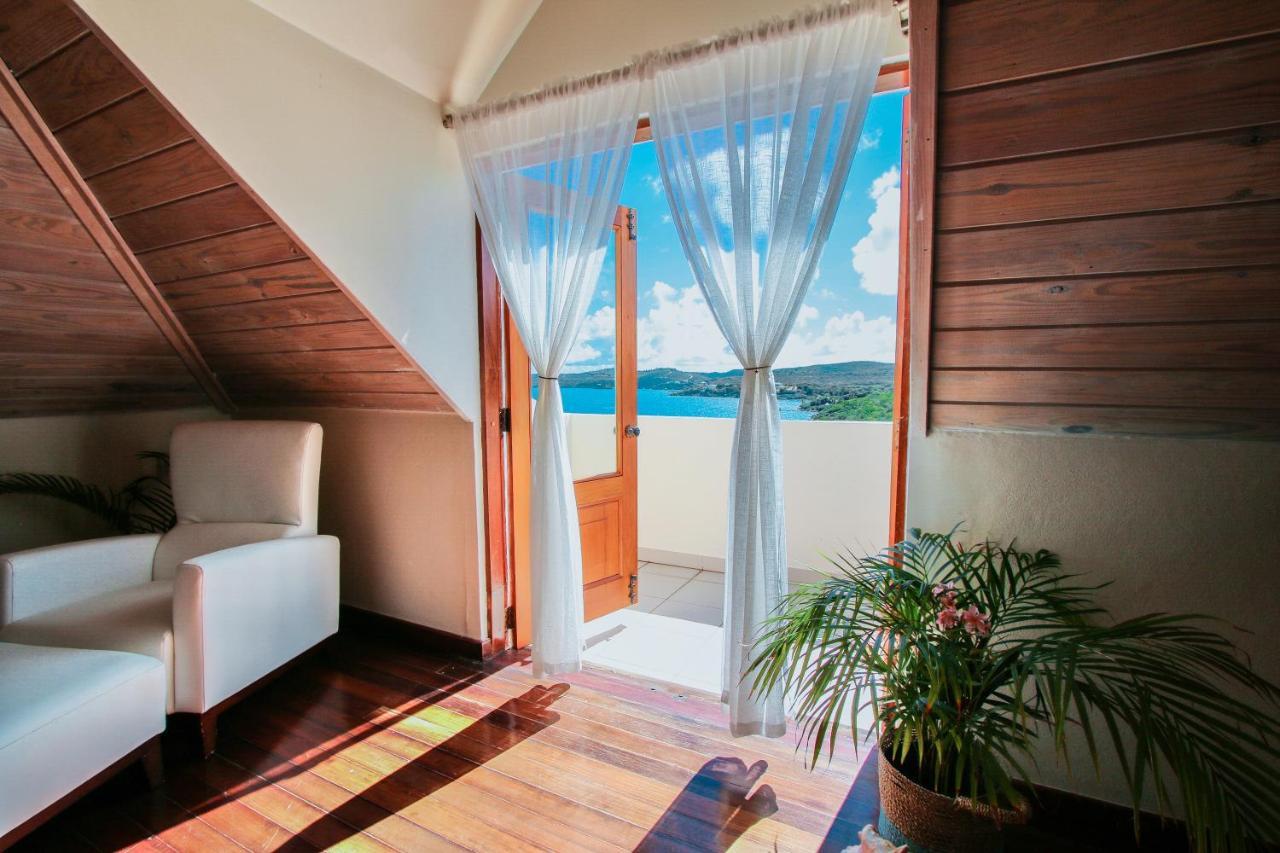 The Hideaway At Hughes Point Hotel Freetown Village Eksteriør billede
