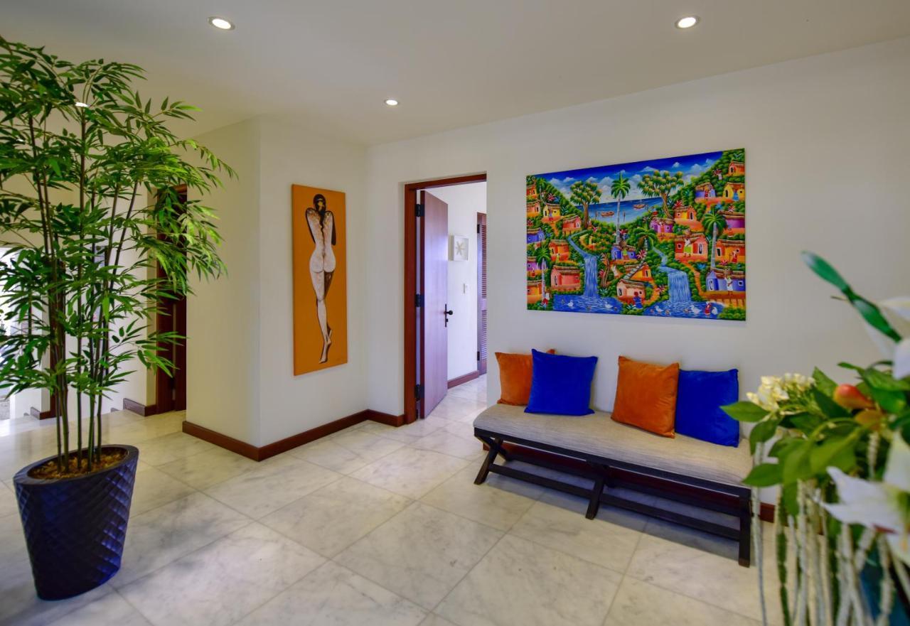 The Hideaway At Hughes Point Hotel Freetown Village Eksteriør billede